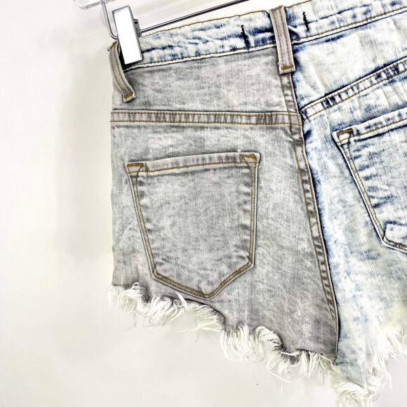 VIBRANT MIU Acid Washed Hi Rise Distressed Denim Shorts - Picture 8 of 11